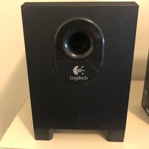 Logitech speaker system